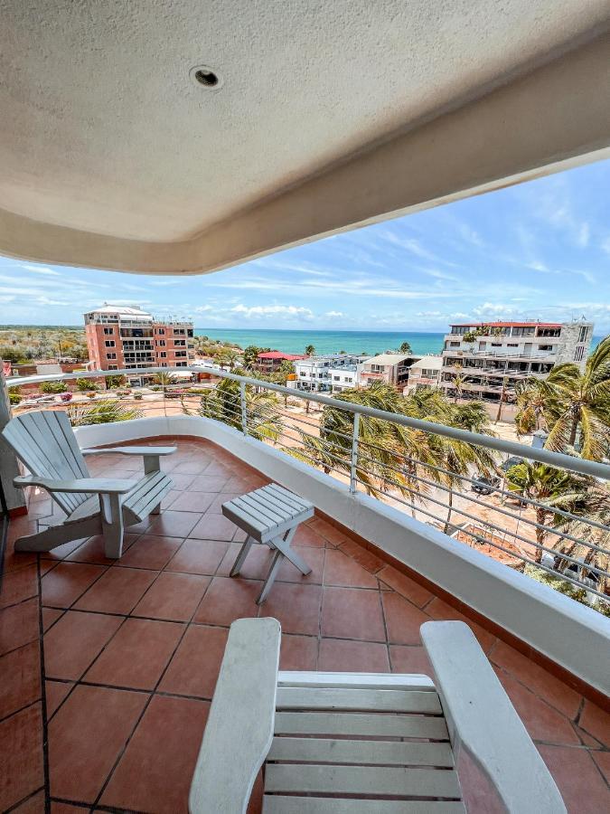 Hotel California Playa El Yaque Екстериор снимка