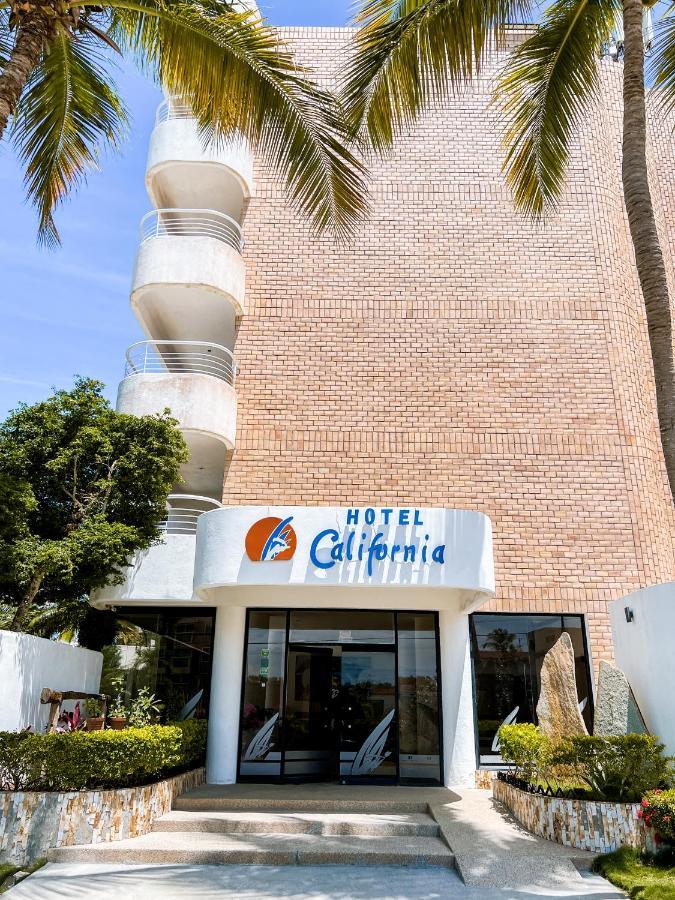 Hotel California Playa El Yaque Екстериор снимка